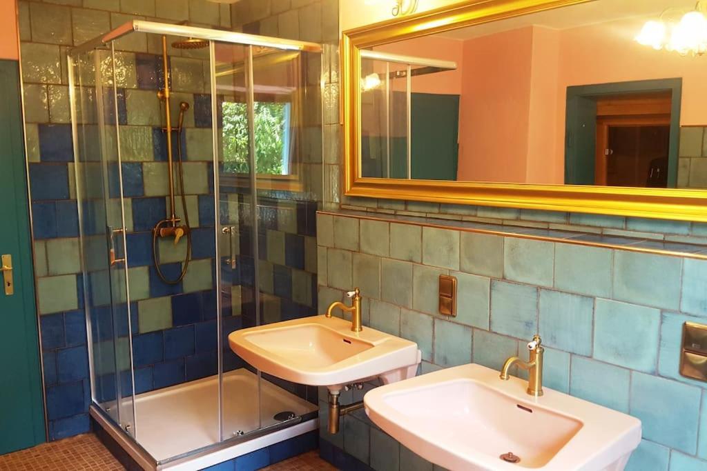 Appartamento Casa Barzen - Stilvoll Urlauben An Der Mosel Reil Esterno foto